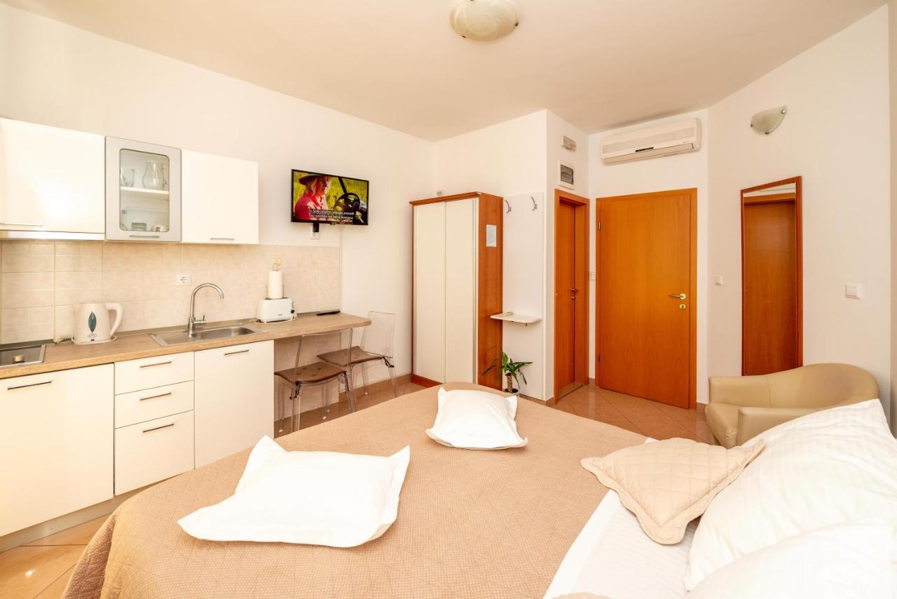 Apartmani Trogir Zewnętrze zdjęcie