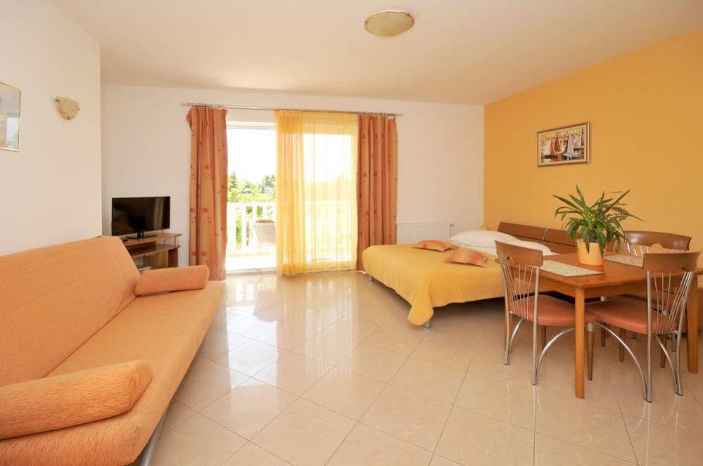 Apartmani Trogir Zewnętrze zdjęcie