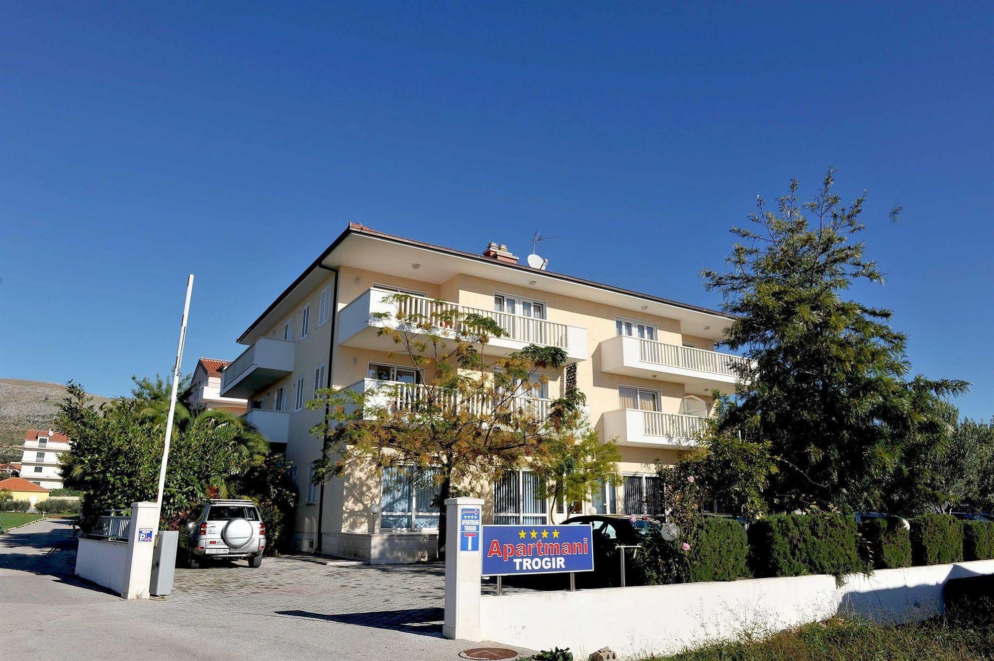 Apartmani Trogir Zewnętrze zdjęcie